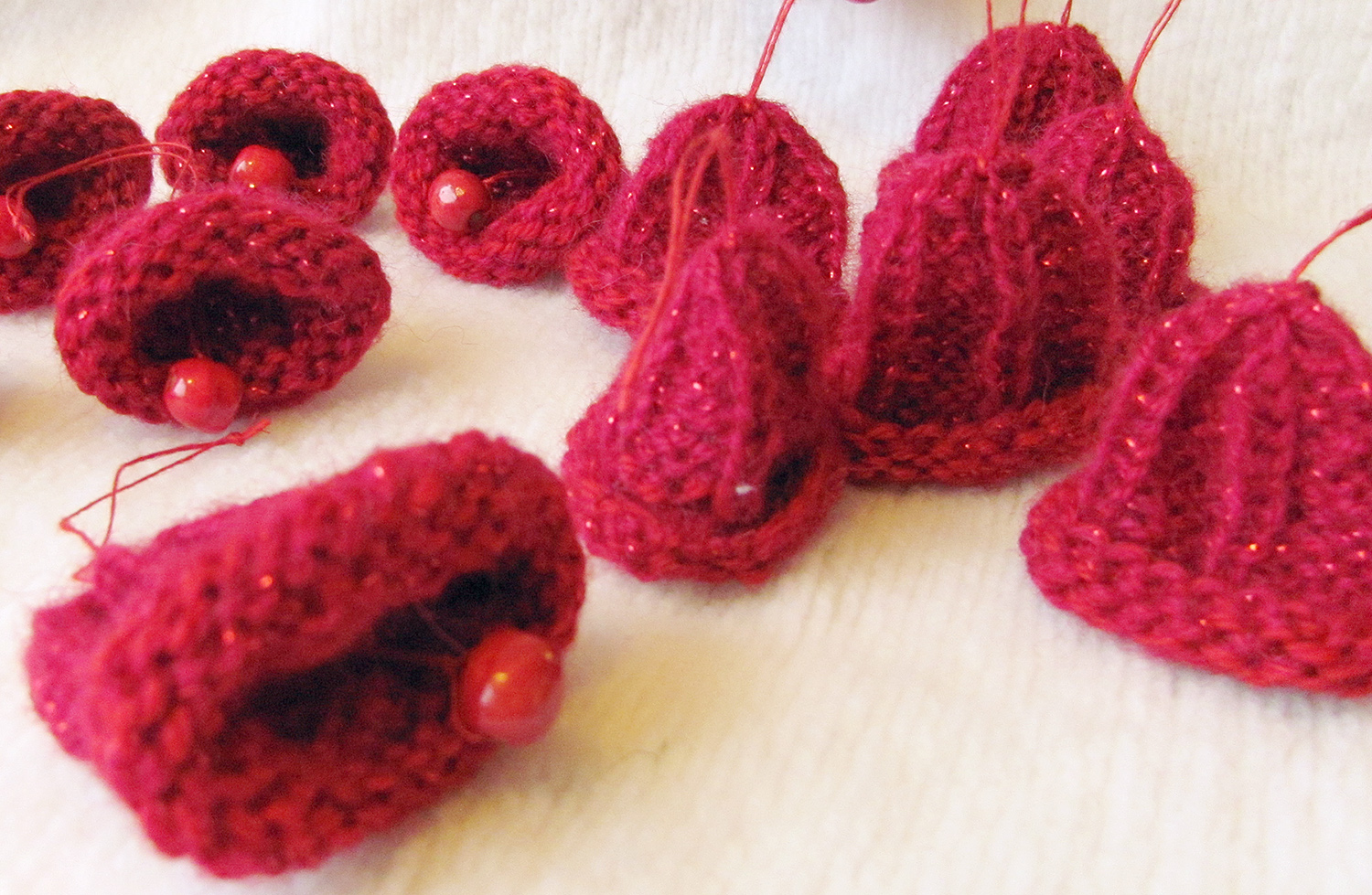 knitter-christmas-bells